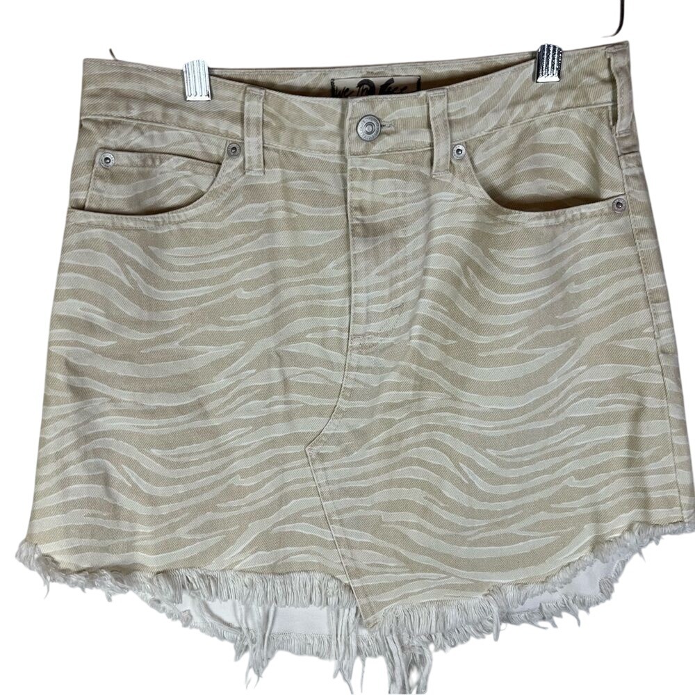 We the Free Free People Denim Skirt Subtle Animal Print Size 26‎ Distressed Hem